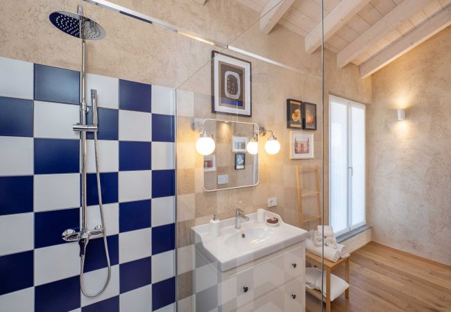 Appartamento a Cressa - Green Lodge - Apartment 9 - 2 BR, 1 BATH Appartamento a Cressa - Green Lodge - Apartment 9 - 2 BR, 1 BATH