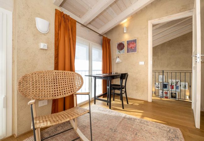 Appartamento a Cressa - Green Lodge - Apartment 9 - 2 BR, 1 BATH Appartamento a Cressa - Green Lodge - Apartment 9 - 2 BR, 1 BATH