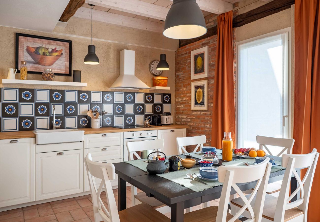 Appartamento a Cressa - Green Lodge - Apartment 9 - 2 BR, 1 BATH Appartamento a Cressa - Green Lodge - Apartment 9 - 2 BR, 1 BATH