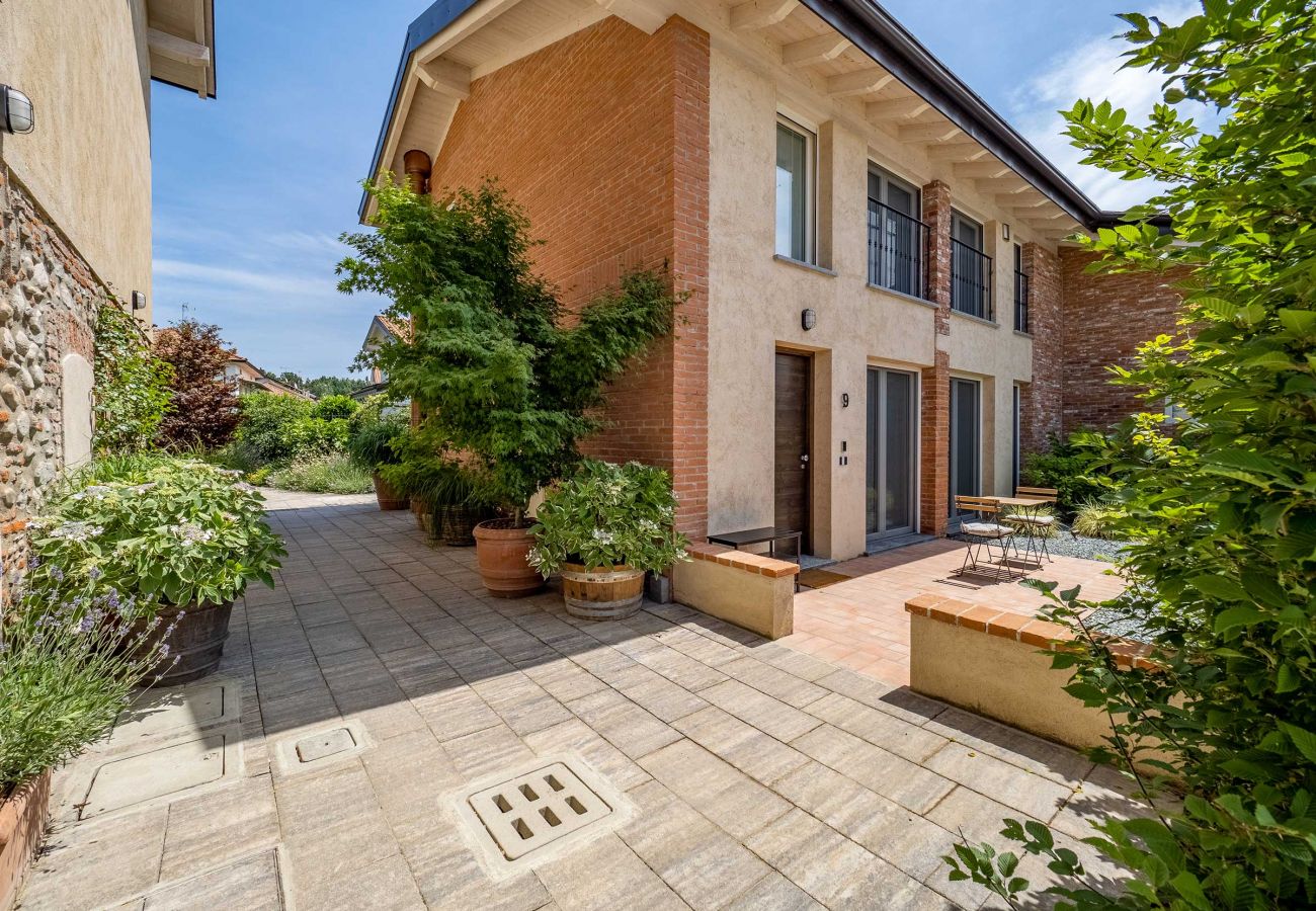 Appartamento a Cressa - Green Lodge - Apartment 9 - 2 BR, 1 BATH Appartamento a Cressa - Green Lodge - Apartment 9 - 2 BR, 1 BATH