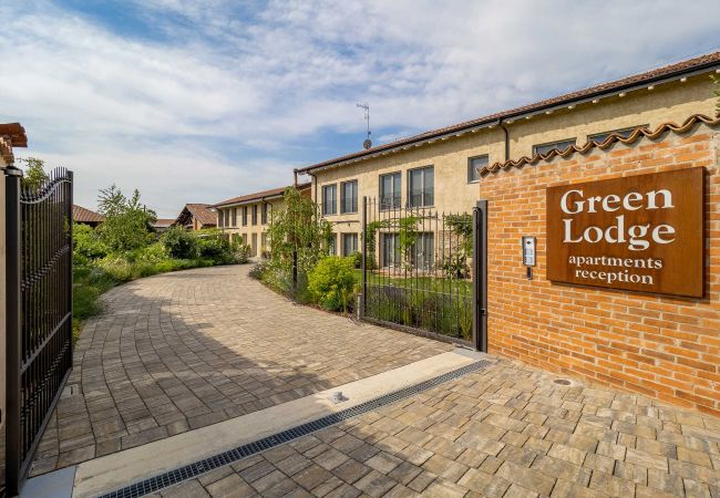 Apartment in Cressa - Green Lodge - Apartment 8 - 1 BR, 1 BATH Apartment in Cressa - Green Lodge - Apartment 8 - 1 BR, 1 BATH